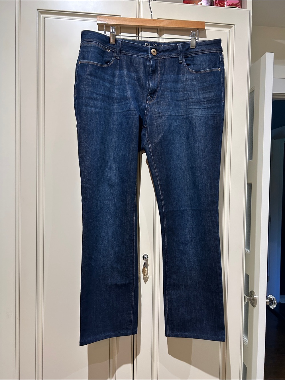 DL1961 Women's Coco Curvy Straight Solo Jeans